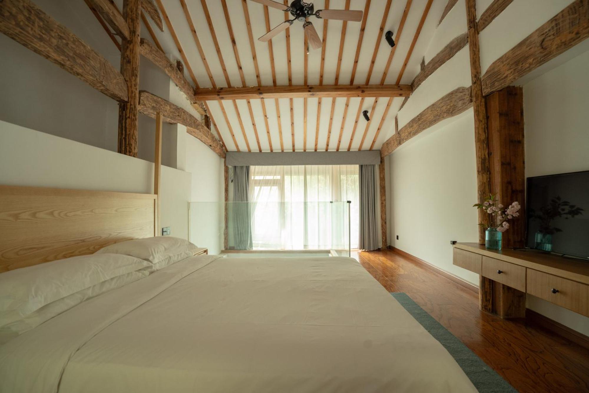 July Bamboo Hostel Deqing Екстериор снимка