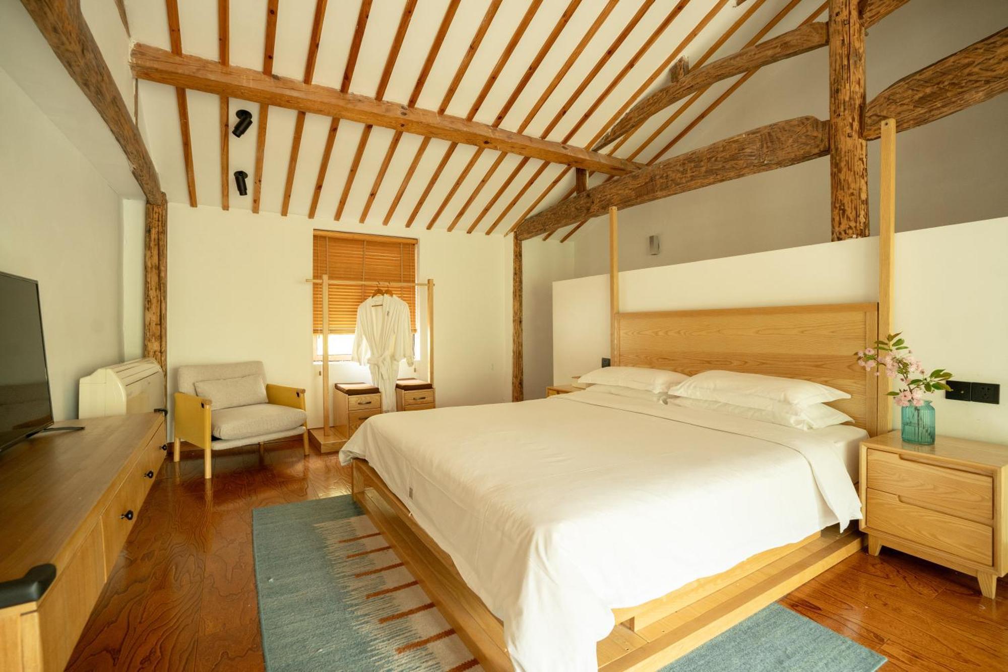 July Bamboo Hostel Deqing Екстериор снимка
