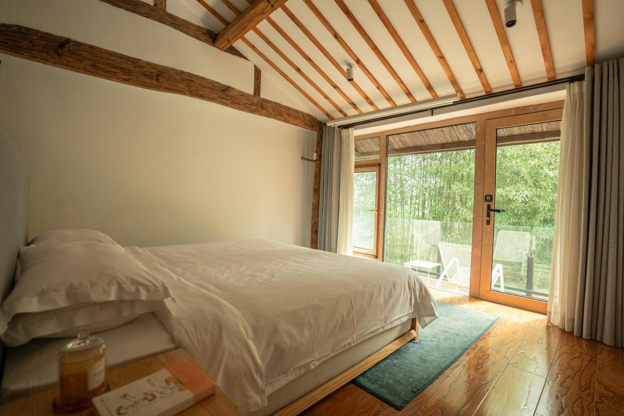 July Bamboo Hostel Deqing Екстериор снимка